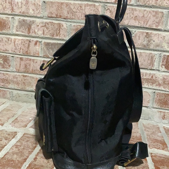 Women's MCM black backpack - Picture 5 of 12